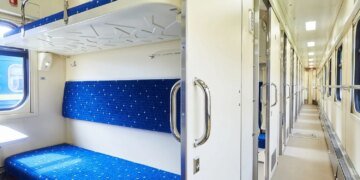 Довеземо всіх, як завжди: в УЗ відреагували на повідомлення про "скорочення поїздів" на Полтавщині після атаки рф