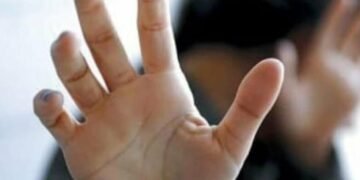 На Львівщині уночі в парку двоє підлітків побили 15-річну дівчину