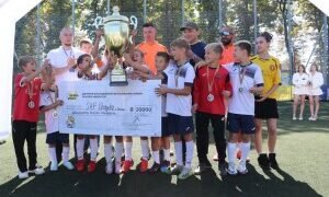 Другий етап турніру «Golden Union Cup»: лавина медалей і конкурс краси на футбольному полі