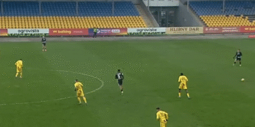 «Рух» обіграв «Олександрію»: гол Романа приносить львів’янам важливу перемогу