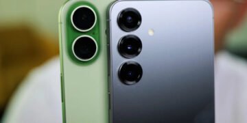 Ера дешевих смартфонів закінчилася: чому iPhone та Galaxy можуть подорожчати до рекордних значень