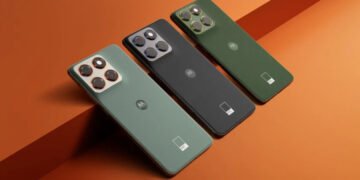 Зарядка за лічені хвилини та ШІ-фішки: чим ще здивує Moto X70 Air Pro, якого називають конкурентом iPhone Air