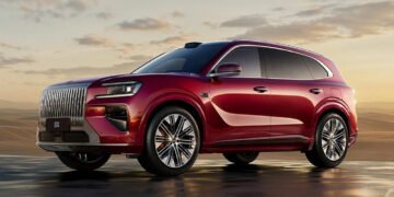 Zeekr показав сімейний кросовер потужністю понад 1000 сил: офіційні фото та подробиці