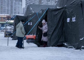 Наслідки атаки РФ на Київ: 1676 багатоповерхівок у столиці залишаються без тепла