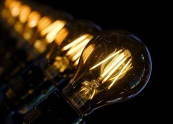 У Львові оновили графіки відключень світла на 24 січня