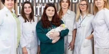 Рідкісна операція у Львові: медики врятували життя новонародженому хлопчику