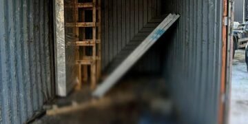 Трагедія у Львові: під час розвантаження плит загинув 72-річний чоловік, – ФОТО