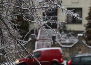 Туман, ожеледь і ковзанка на дорогах: погода у Львові на 25 січня