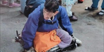 Жебракував на вулиці: безхатько виявився мільйонером із власним бізнесом