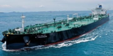 Російський танкер зійшов із курсу в Середземному морі: на борту 730 тисяч барелів нафти, — ЗМІ