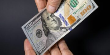 Курс валют наприкінці січня почне змінюватися: банкір попередив про нові ціни в обмінниках