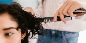 Мінімум догляду, максимум стилю: 5 найкращих стрижок на зиму (фото)