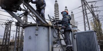 Ситуація в енергосистемі суттєво ускладнилася: в “Укренерго” назвали причину