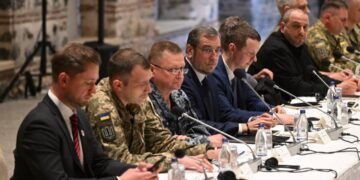 Переговори в Абу-Дабі: все про першу тристоронню зустріч України, США та РФ