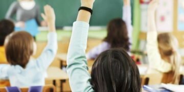 Зимові канікули у одній громаді на Львівщині триватимуть довше