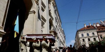 Завтра Львів попрощається із захисниками Андрієм Ломагою та Юрієм Парфенюком