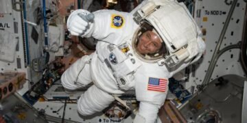 Космос дивним чином впливає на відчуття гравітації: астронавти повернулися іншими людьми