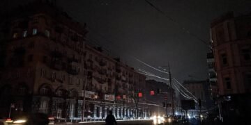 Аварія у Рівному: частина міста залишилась без електроенергії