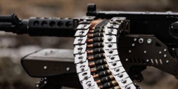 Операції в тилу ворога: Чорний розповів про феноменальні успіхи спецбатальйону “Шквал”