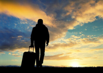 Україні загрожує друга хвиля міграції після скасування воєнного стану – Лібанова