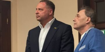 Підозра Єрмаку: що говорять на Банковій, у Верховній Раді та західних посольствах