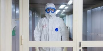 Ризики нової епідемії: в Іспанії суд погодив примусовий карантин через спалах хантавірусу
