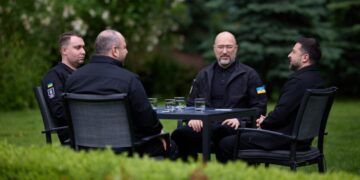Зеленський провів спеціальну нараду: Україну готують до важливих перемовин