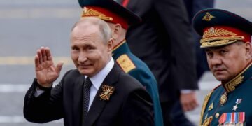 Оточення Путіна хоче, щоб він закінчив війну в Україні, — ЗМІ