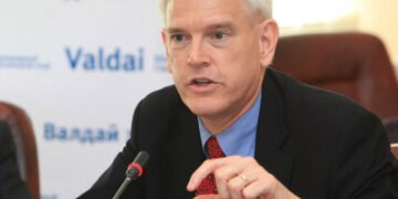 Пайфер: відмова США від посередництва у війні нічого не коштуватиме Україні