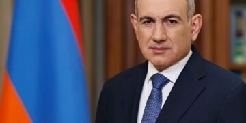 Поважна причина: Пашинян заявив, що не поїде в Москву на парад 9 травня