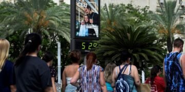 Іспанія після хвиль смертей від спеки створює мережу кліматичних укриттів