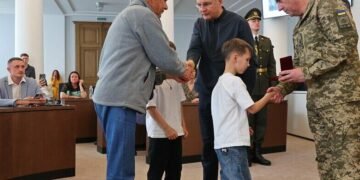 До Дня Героїв у Львові 35 військових посмертно нагородили «Почесним знаком святого Юрія»