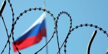 Мінус половина воєнного бюджету РФ: стали відомі деталі криптовалютних санкцій Британії