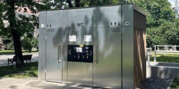 У Львові вандали пошкодили інклюзивну вбиральню на понад 75 тисяч гривень