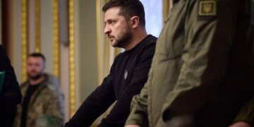 Зеленський анонсував виплати у 300 тисяч для військових та нові умови служби, перші доплати "вже у червні"