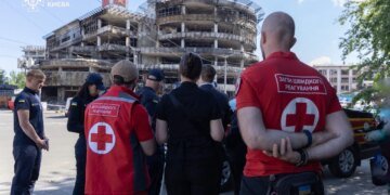 Делегації США показали наслідки російських ударів по Києву