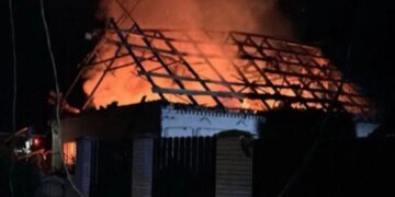 Удар ворога по Запоріжжю – постраждали літні жінка та чоловік