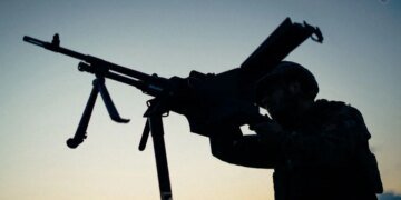 На фронті відбулося 204 бойові зіткнення, ворог застосував тисячі дронів і сотні авіабомб – Генштаб