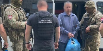 СБУ затримала вісьмох агентів рф, які реєстрували Starlink для окупантів