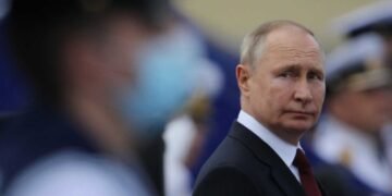 Путін виглядає трохи краще за Брежнєва: як кремлівська медицина намагається зробити його безсмертним
