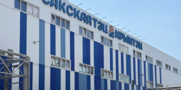 Сталося 16 вибухів: у Криму горить Сакська ТЕЦ