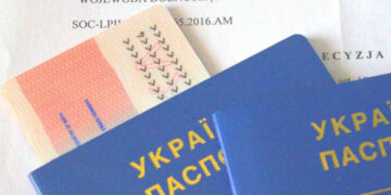 Українцям у Польщі почали відмовляти у статусі UKR: за яким критерієм перевіряють