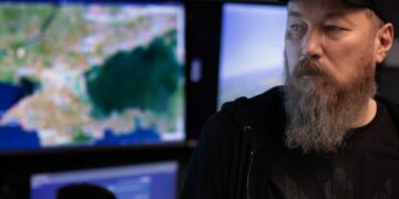 Мадяр про Крим: “валіза без ручки” та точка психологічного зламу для Москви