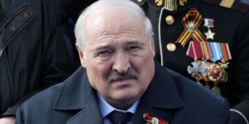Лукашенко готує Білорусь до війни: опозиція передала Україні 30-сторінковий звіт