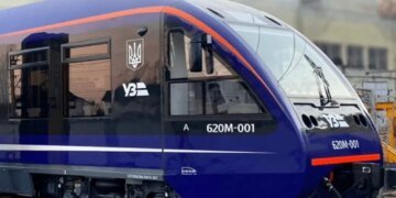 Більше комфорту в дорозі: на Львівщині запустили рейкові автобуси PESA