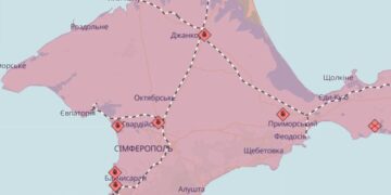 Севастополь без пального і світла: окупанти ввели обмеження після ударів по Криму