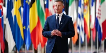 Угорщина — єдина країна, яка знову блокує вступ України до ЄС, — Politico