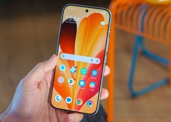 Смартфон з екраном 10 000 ніт на підході: що відомо про новинку Honor і як це виглядає (фото)