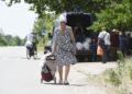 Міжнародна допомога переселенцям в Україні скоротилася удвічі