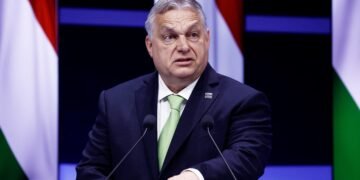 В Угорщині змінили конституцію, щоб Орбан більше не зміг стати прем’єром: що зробив парламент